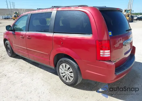 2009 Chrysler Town & Country Lx z USA, uszkodzony, nr VIN 2A8HR44E09R521835
